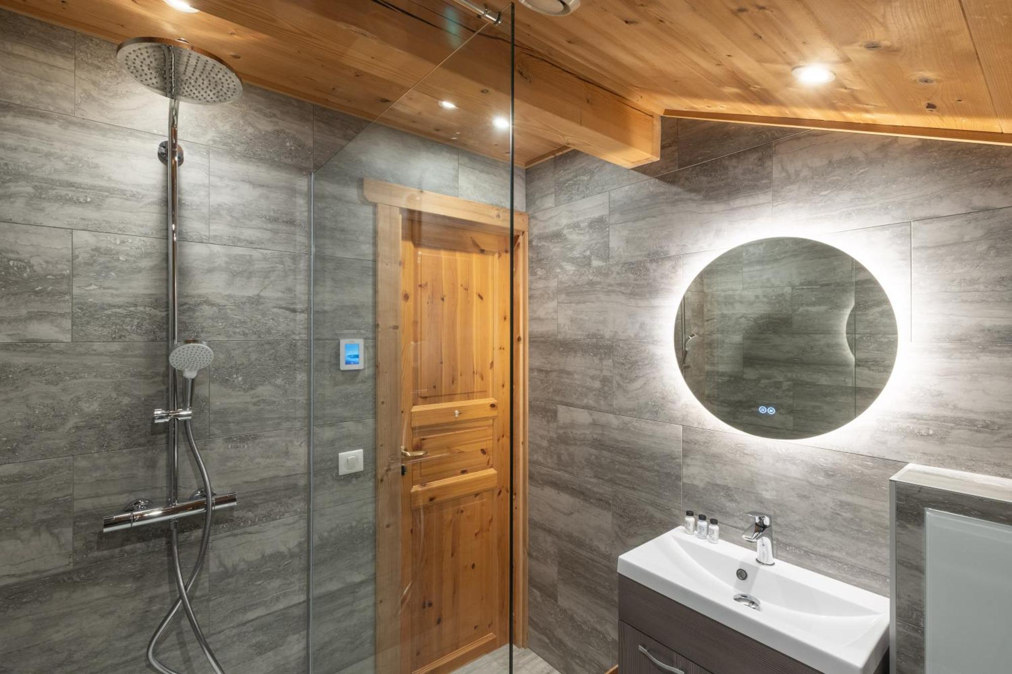 Chalet Le Saint Georges, Morzine, Proche Centre Esterno foto